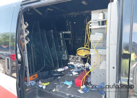 2019 Chevrolet Express 2500 Work Van из США, поврежденный, VIN 1GCWGAFP9K1229029